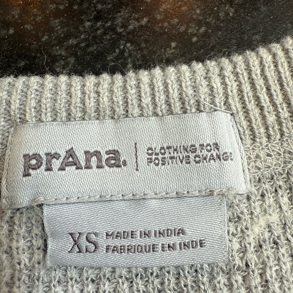 Prana XS Light Gray Textured Button Front Long Sleeve Top - Picture 7 of 8